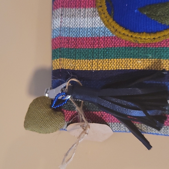 Handmade Mexican Clutch - Picture 5 of 7